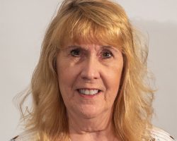Vicki MacLeod