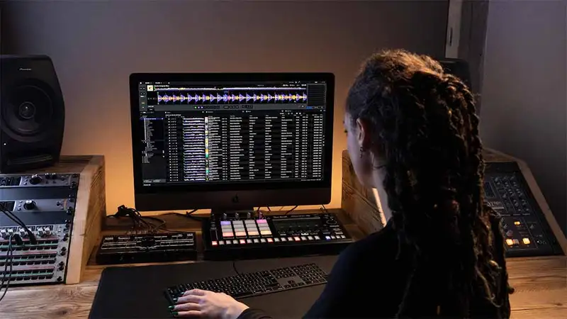 Pioneer DJ rekordbox Premium v5.8.5 (Mac) preview