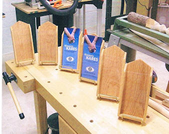 KIWANIS DISPLAY STANDS -SEPT 2009           